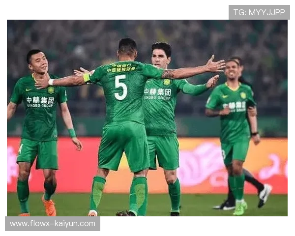 “亚特兰大保持不败积13分,排名第五紧追第一集团” “亚特兰大保持不败积13分,排名第五紧追第一集团”